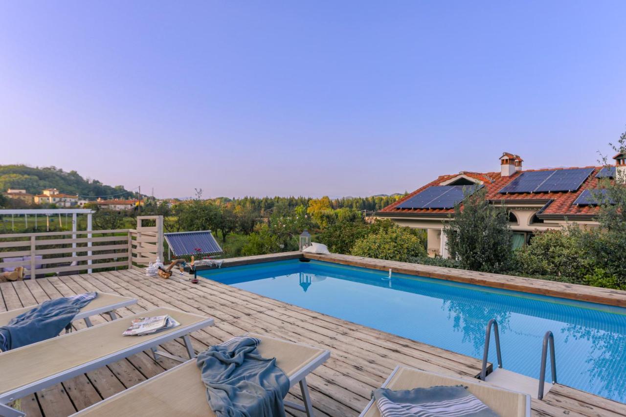 Villa Siveri - Private Swimming Pool - Air Con 필리네발다르노 외부 사진